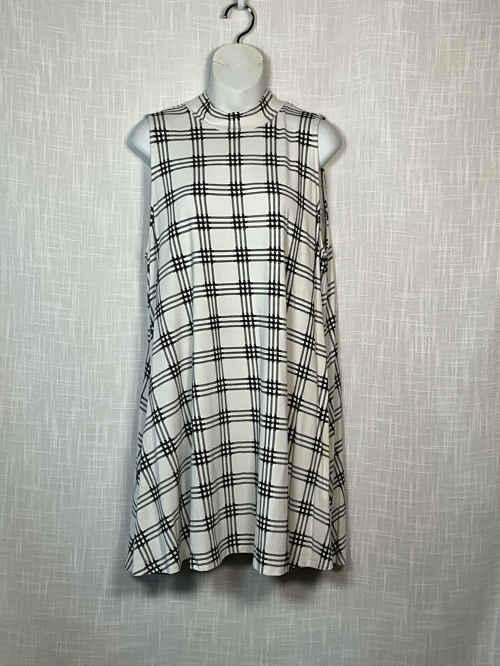 Chelsea & Theodore Dress Size XL Black and White Plaid High-Neck Swing Mini